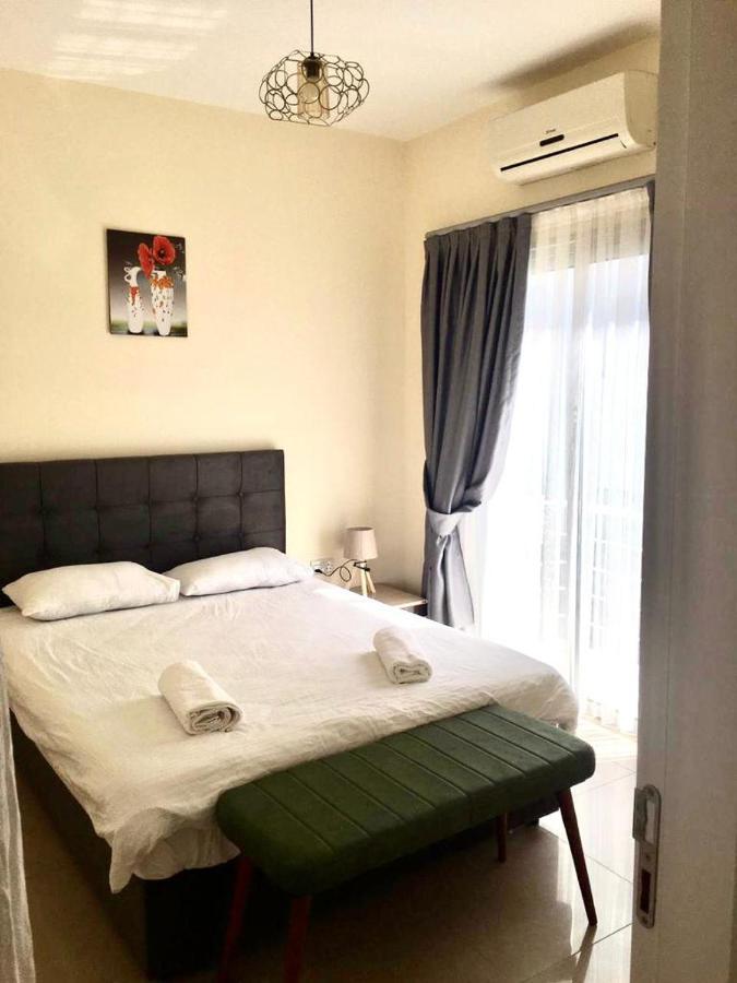 Luxury Two-Bedroom Apartment In Amazing Place Lukomorye C4 Karavas  Экстерьер фото